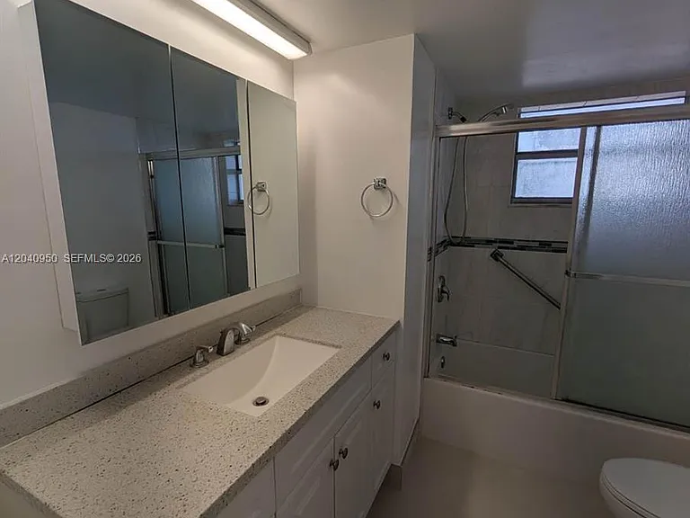 1750 NE 191st St #622-3 — Photo 14