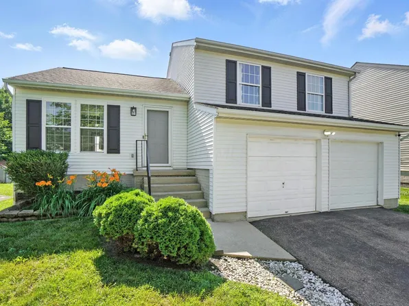 1538 Autumn Village Dr, Columbus, OH 43223