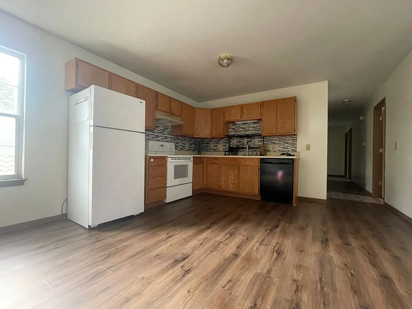 1025 Colorado, Manhattan KS — Photo 4