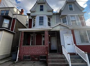943 E State St, Trenton, NJ 08609