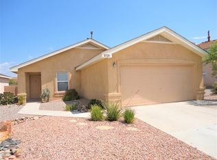 10320 Flagstaff Dr NW, Albuquerque, NM 87114