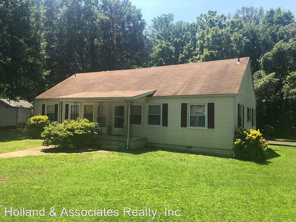 1st image of 1320-B Harris St