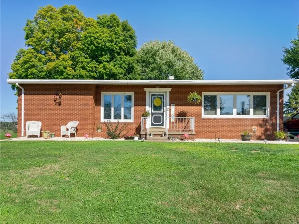 14 Truman Rd, Charleroi, PA 15022