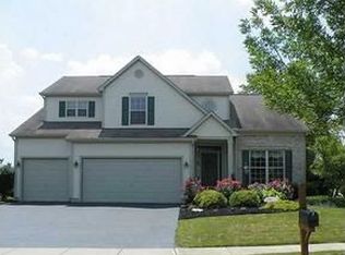 6239 Pirthshire St, Dublin, OH 43016