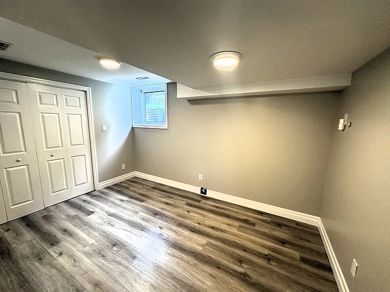 67 Russell Hill Dr #2 — Photo 4