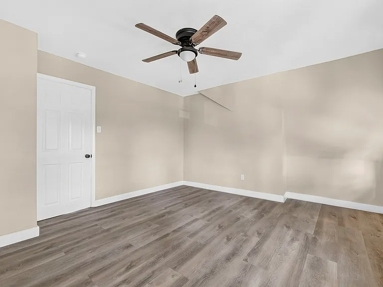 4323 Bingham Ave — Photo 19