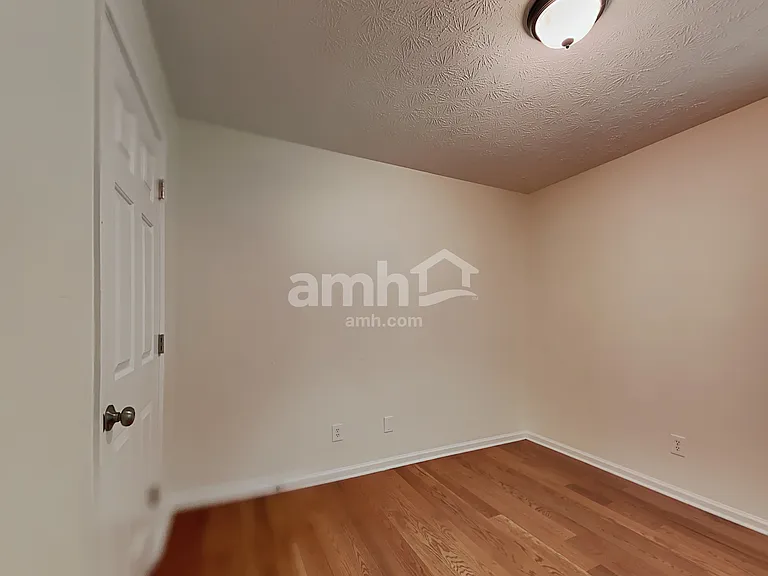 5810 Stephens Mill Dr — Photo 23