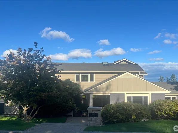 8048 Crest Drive NE, Seattle, WA 98115