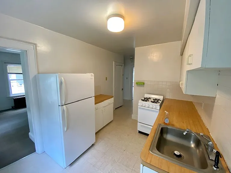 12 Grand Blvd #43 — Photo 3