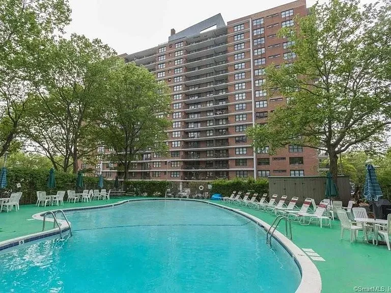 100 York St #3-M — Photo 23