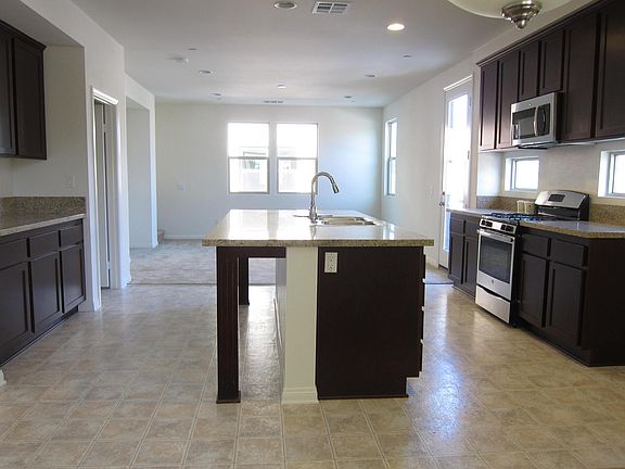 Spacious kitchen