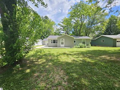 1905 S Mayflower Ave, Lake City, MI, 49651