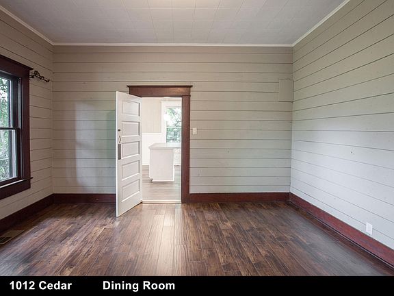 5th image of 1012 N Cedar St