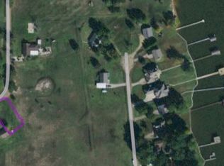 L Ranch Rd #J, Trinidad, TX 75163