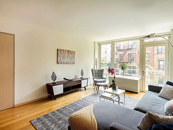 3rd image of 311 E 11th St #5D
