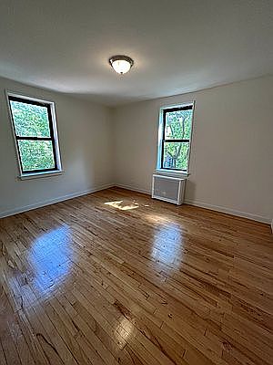 5th image of 34-01 77th St #D5