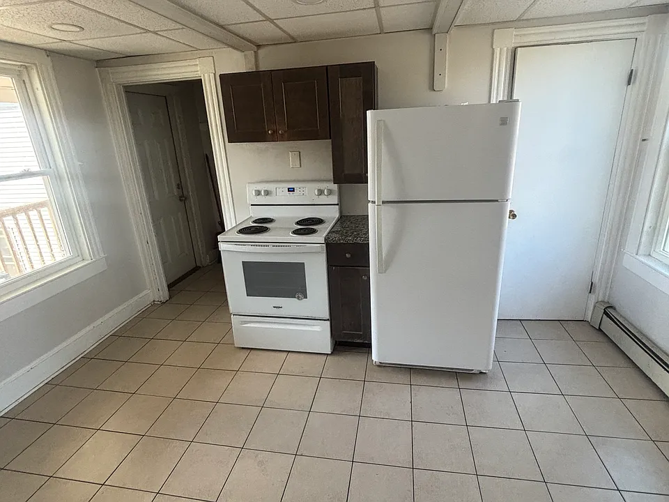 130 Elm St #12