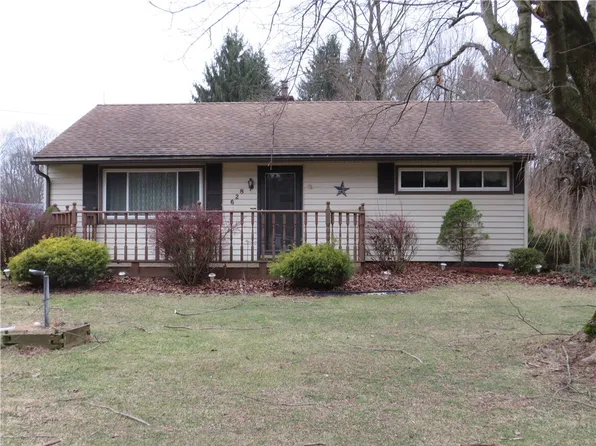 628 W Mercer Street Ext, Harrisville, PA 16038