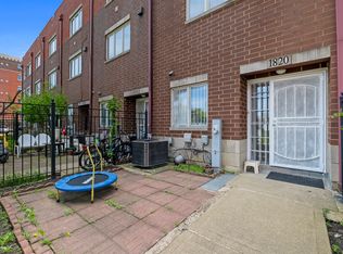 1820 S Melody Ct, Chicago, IL 60616