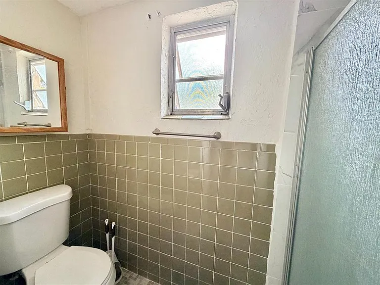 7434 Neva Ln — Photo 14