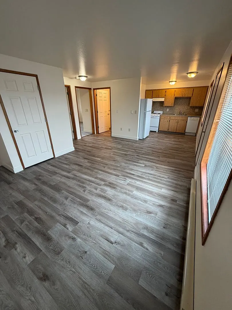 Kings Pointe — Photo 3