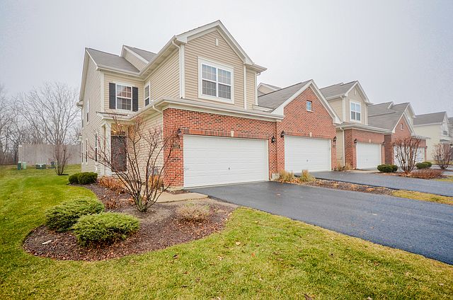 1st image of 336 Buckingham Ct #336