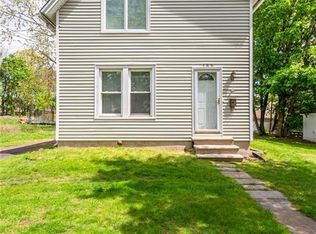 144 Oak St, Meriden, CT 06450