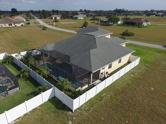 4th image of 3533 NW 21st St