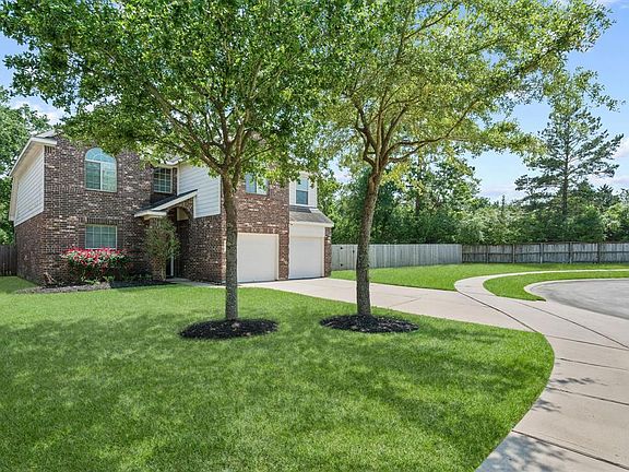 Lush landscaping with front sprinkler system