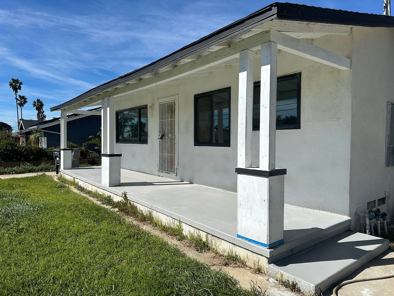 1 bed, 400 sqft, $1,200 — Photo 1