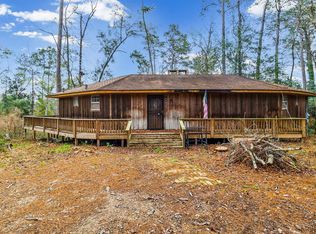 1542 Hillbilly Heaven Rd, Livingston, TX 77351