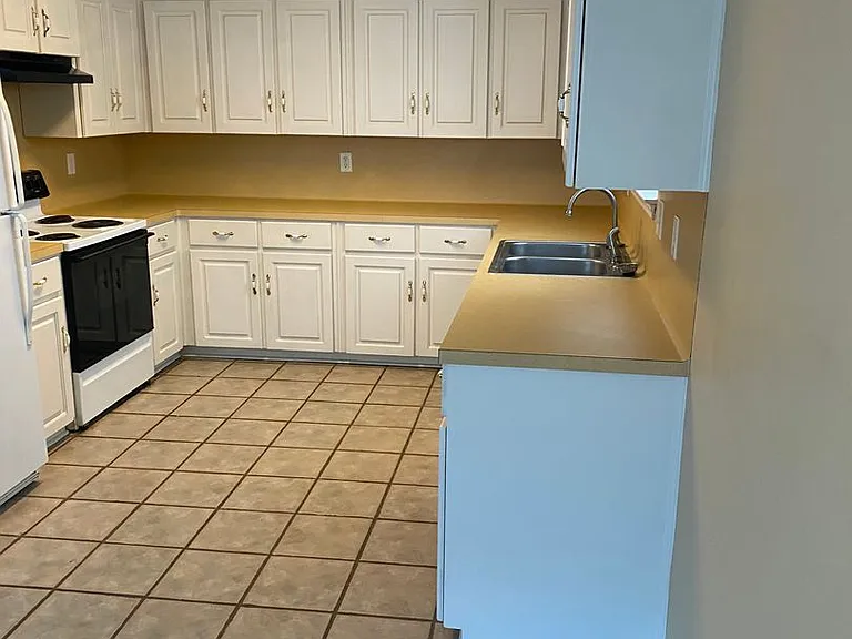 66 Timberwood Dr — Photo 9