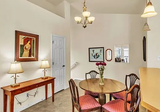 1043 Canyon Meadow Dr #6 — Photo 7