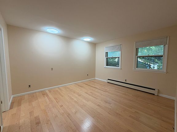 5th image of 73 N Prospect St #1