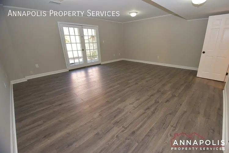 1650 Albermarle Dr — Photo 10