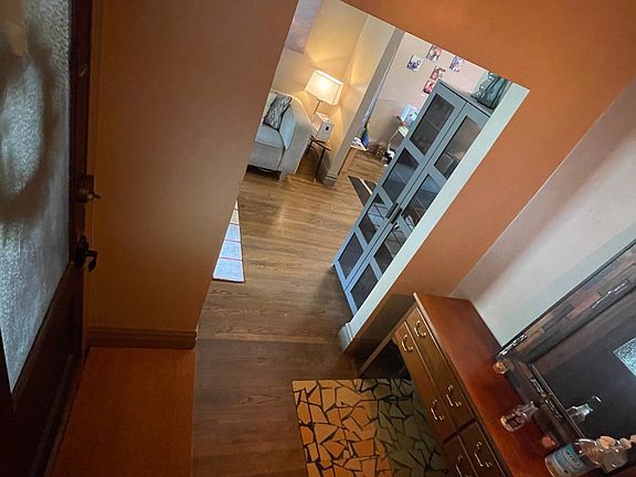 4th image of 1421 W Granville Ave #1