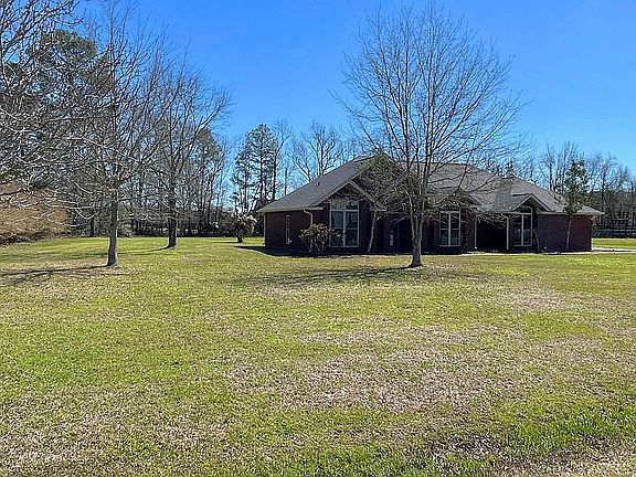 3rd image of 9520 Grapevine Dr