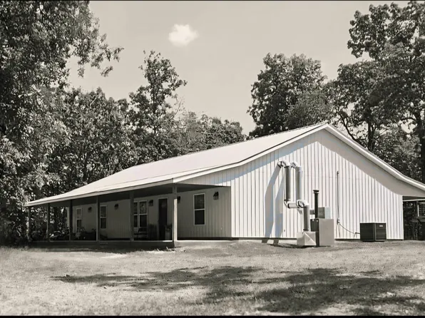 5711-B Westview Road, Neosho, MO 64850