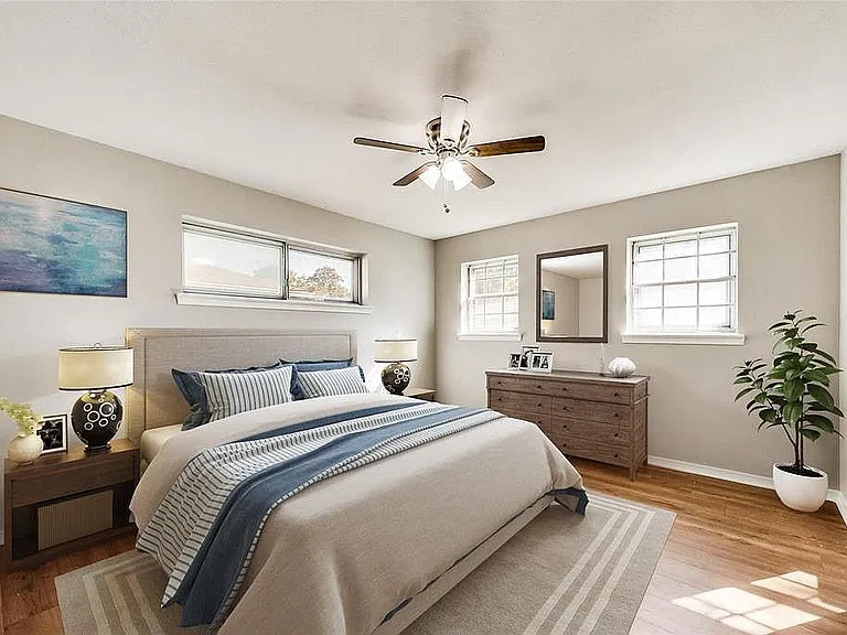 8423 Cadenza Ln — Photo 3