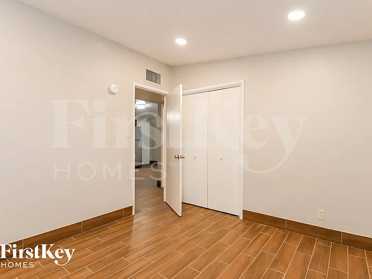 8940 E Pine Valley Dr — Photo 13