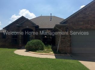 10720 NW 37th St, Yukon, OK 73099