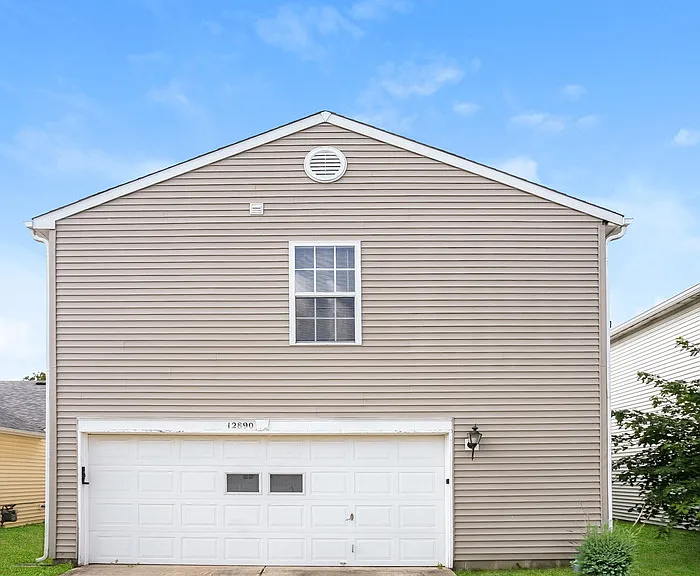 12890 Freedom Dr — Photo 12