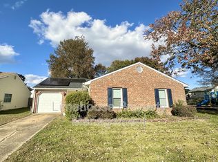 1273 Nesbitt Dr, Virginia Beach, VA 23453