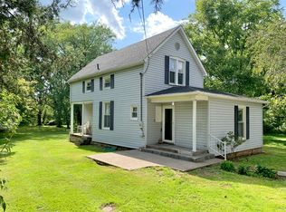 127 Lock 9 Rd, Buffalo, WV 25033