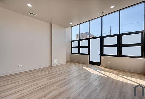 4th image of 1423 S Kedzie Ave #1A