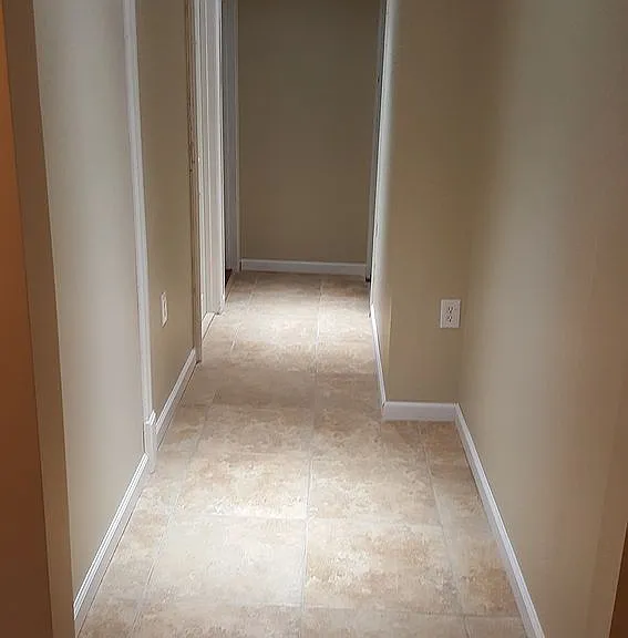 821 Valley Dr — Photo 6