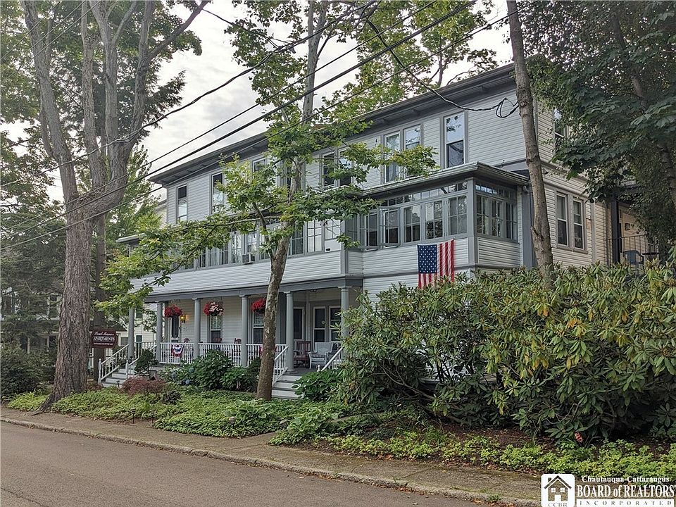 1st image of 33 Miller Ave #21