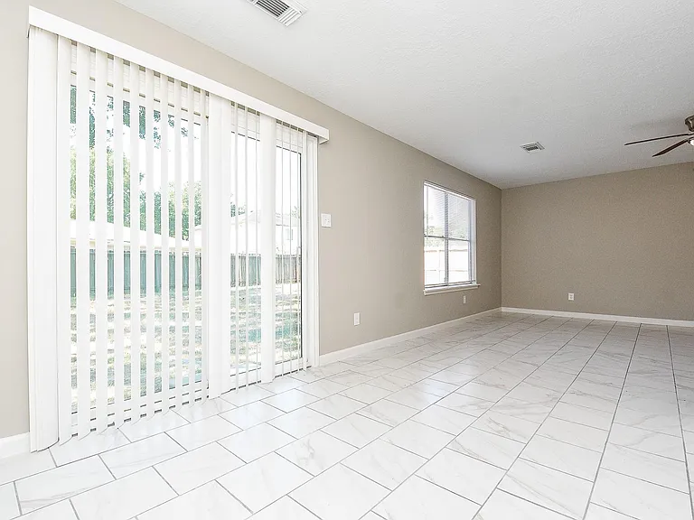 7818 Summer Place Dr — Photo 10