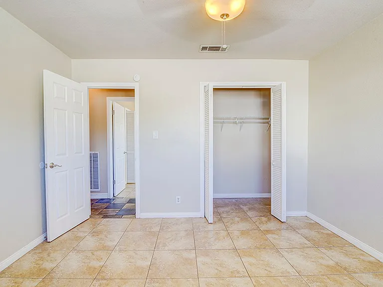 3990 Syracuse Dr — Photo 51