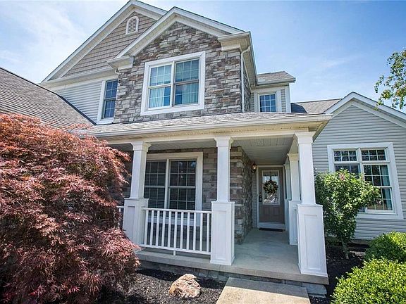 2nd image of 3580 Windsong Dr